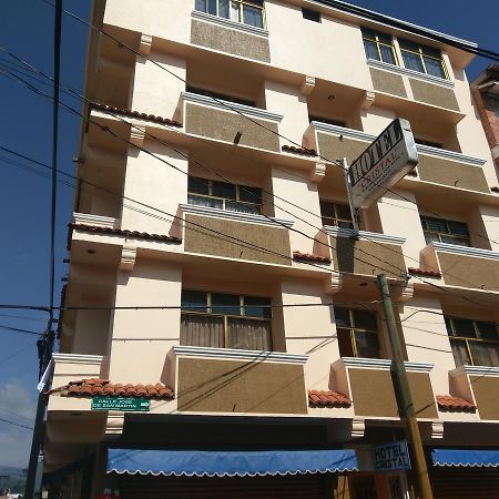 Hotel Cristal Nuevo San Juan Parangaricutiro Exterior foto